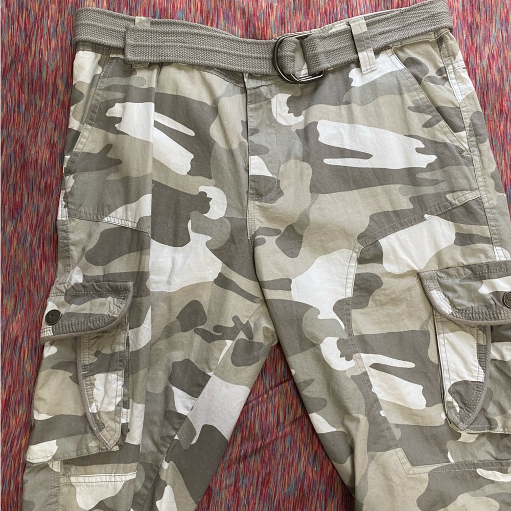 Camouflage cargo shorts